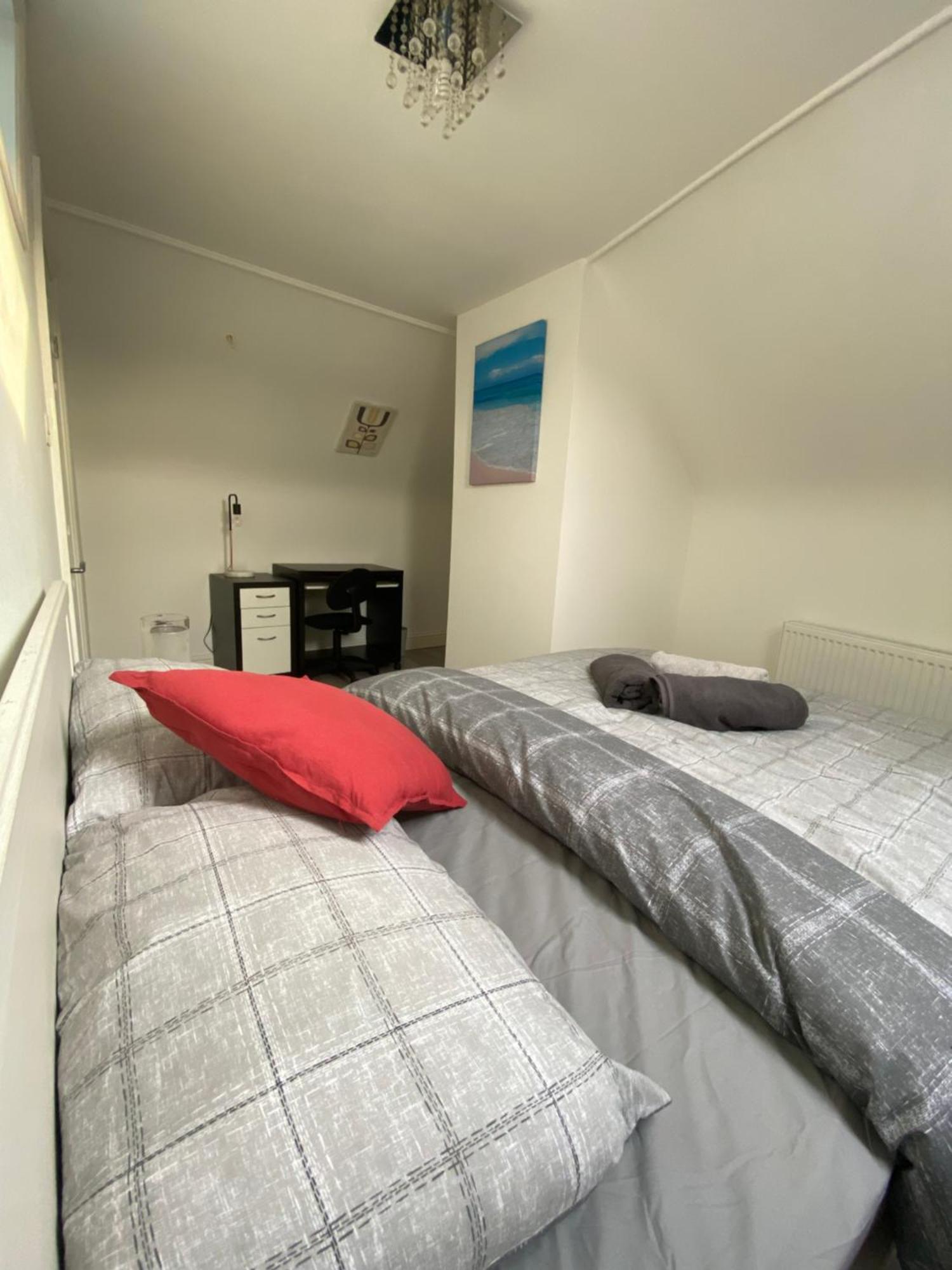 Eejs Modern London 3 Bed Flat Near Crystal Palace Stadium - Great Transport Links Norwood Экстерьер фото
